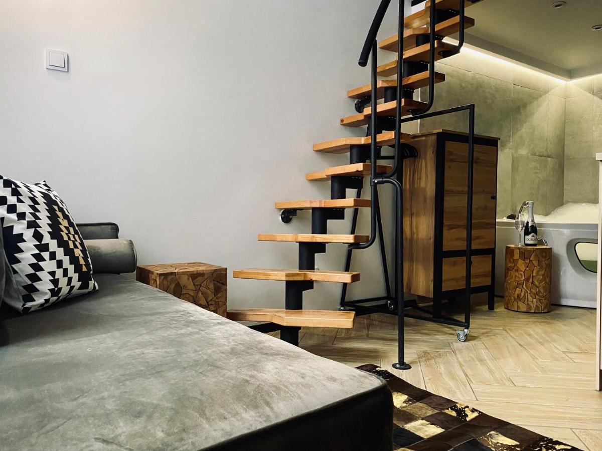 Apartment Premium Jacuzzi For Couples, Old Town Cracovia Esterno foto