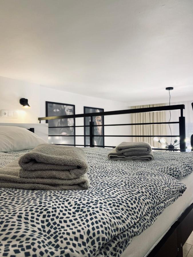 Apartment Premium Jacuzzi For Couples, Old Town Cracovia Esterno foto