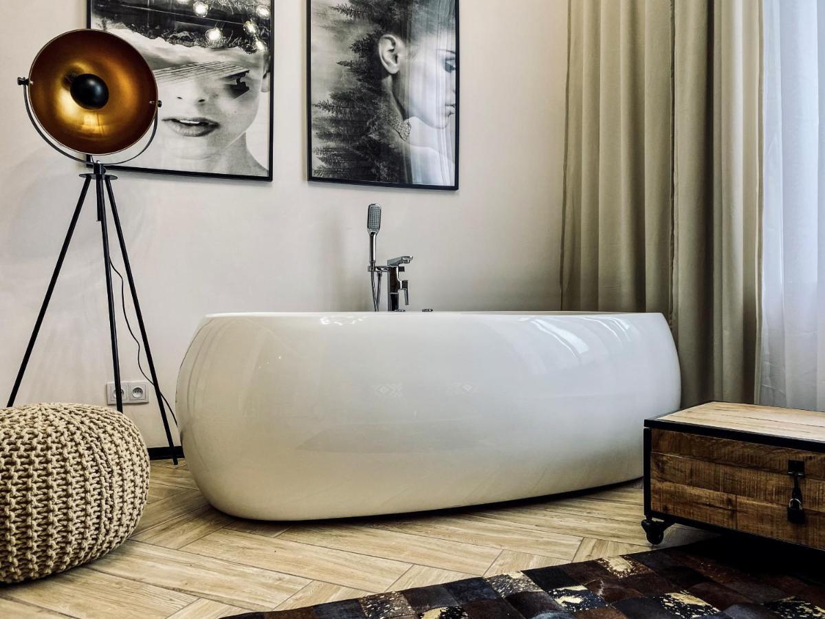 Apartment Premium Jacuzzi For Couples, Old Town Cracovia Esterno foto