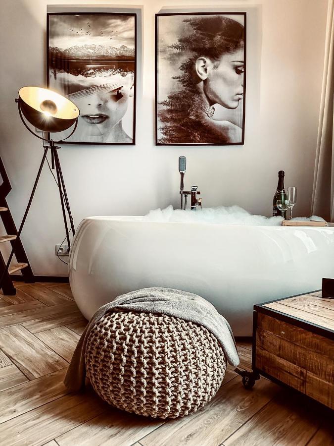 Apartment Premium Jacuzzi For Couples, Old Town Cracovia Esterno foto
